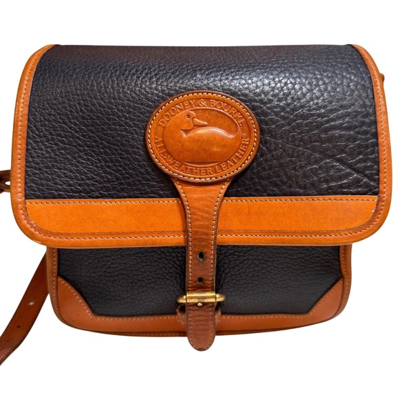 Dooney & Bourke Handbags - VTG Dooney & Bourke All-Weather Leather Square Surrey Crossbody Navy Brown Bag